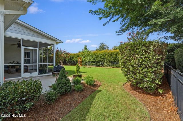 8155 Garden Pointe Drive NE, Leland, NC 28451