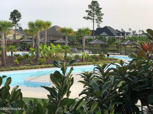 8155 Garden Pointe Drive NE, Leland, NC 28451
