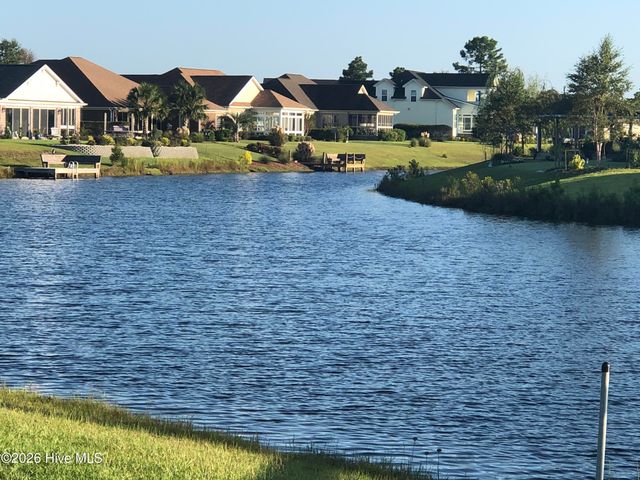 8155 Garden Pointe Drive NE, Leland, NC 28451