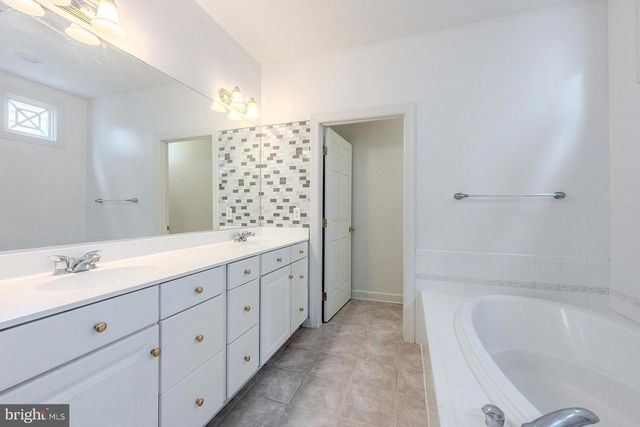 7629 BUCKLAND PL, Lorton, VA 22079