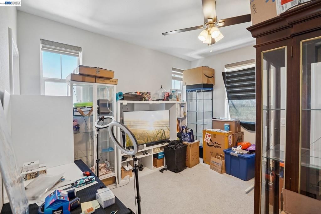 Image 30 of property listing at 4013 Mirecourt cir, Rancho Cordova, CA 95742
