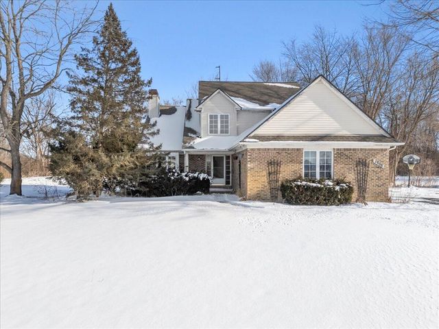 1908 Nikki Court, Oceola Twp, MI 48843