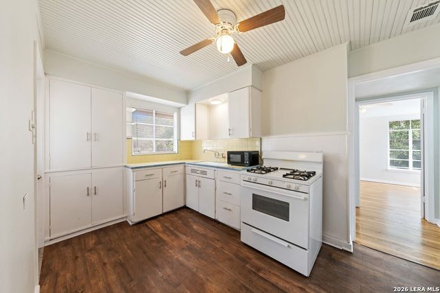 815 Rittiman Rd, San Antonio, TX 78209