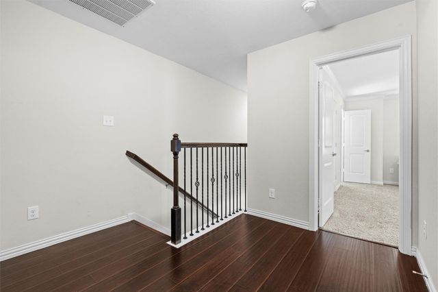 6900 Carrington Lane, Fort Worth, TX 76137