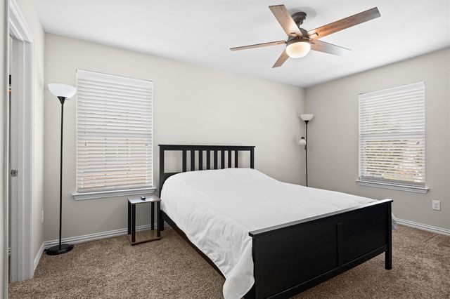 6900 Carrington Lane, Fort Worth, TX 76137