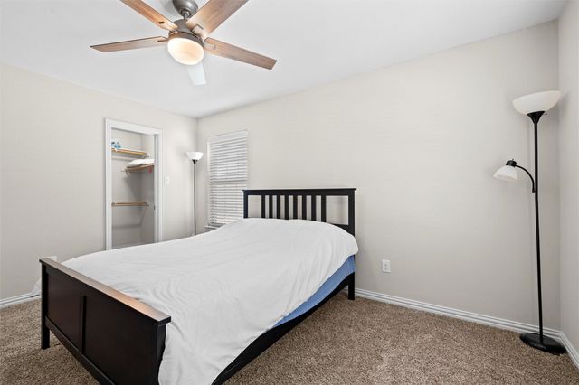 6900 Carrington Lane, Fort Worth, TX 76137
