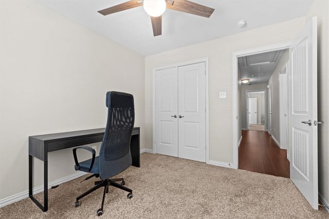 6900 Carrington Lane, Fort Worth, TX 76137