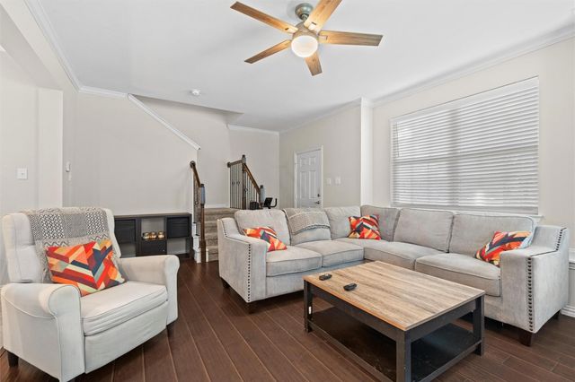 6900 Carrington Lane, Fort Worth, TX 76137