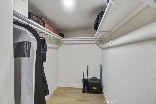 905 E Francis, La Habra, CA 90631