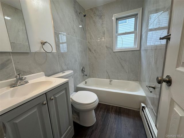 210 Wellington Street, Hempstead, NY 11550