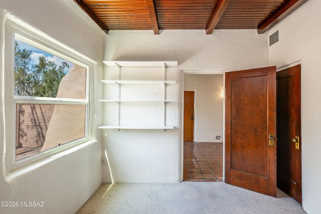 1626 N Stewart Avenue, Tucson, AZ 85716