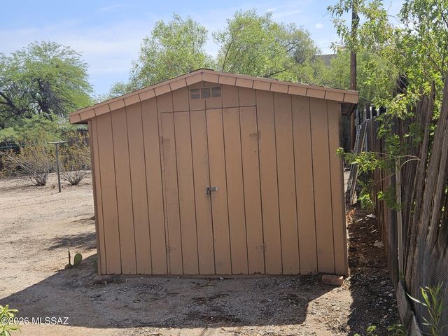 1626 N Stewart Avenue, Tucson, AZ 85716