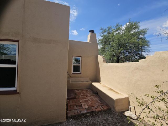 1626 N Stewart Avenue, Tucson, AZ 85716