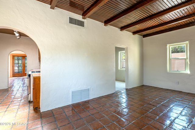 1626 N Stewart Avenue, Tucson, AZ 85716