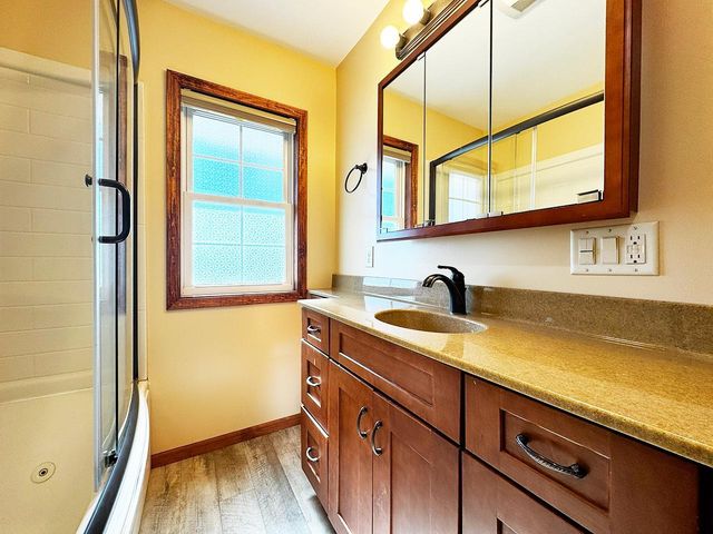 811 N 7th Street, Virginia, MN 55792