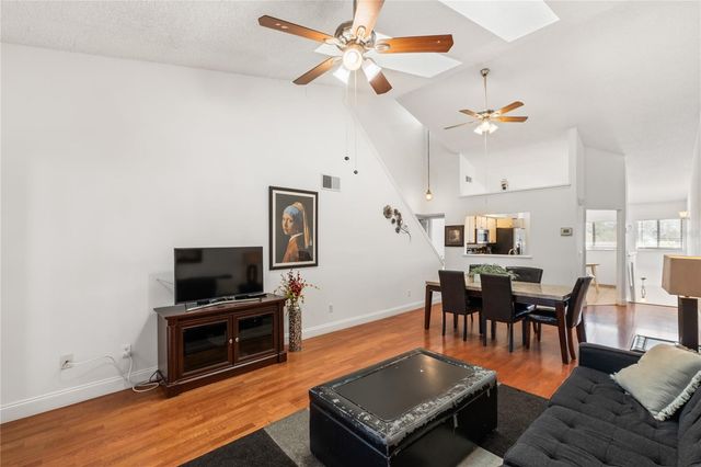 4368 MIDDLEBROOK ROAD 4368, Orlando, FL 32811