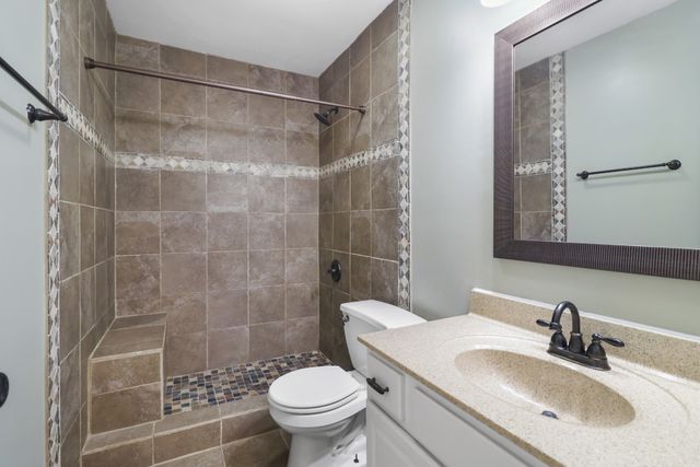 1841 Darlington Dr, Clarksville, TN 37042