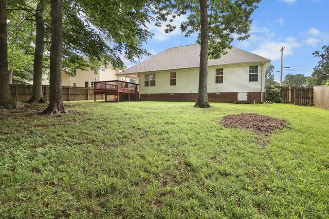 1841 Darlington Dr, Clarksville, TN 37042