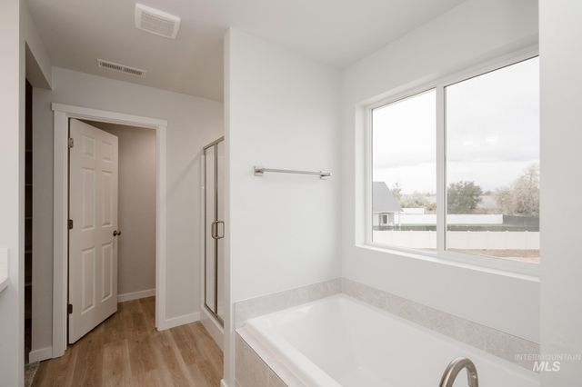 17429 N Union Springs Pl, Nampa, ID 83687