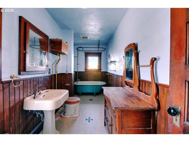 3820 N HAIGHT Ave, Portland, OR 97227