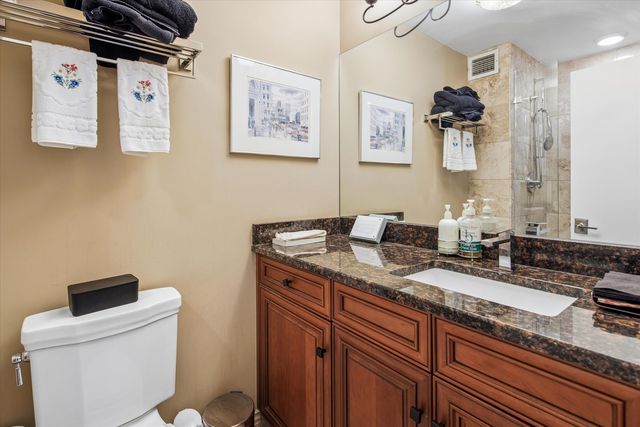 1450 N Astor Street 3B, Chicago, IL 60610