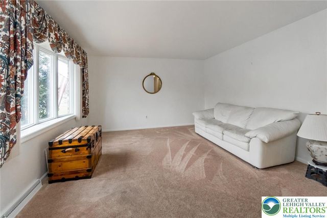 3105 Hecktown Road, Easton, PA 18045