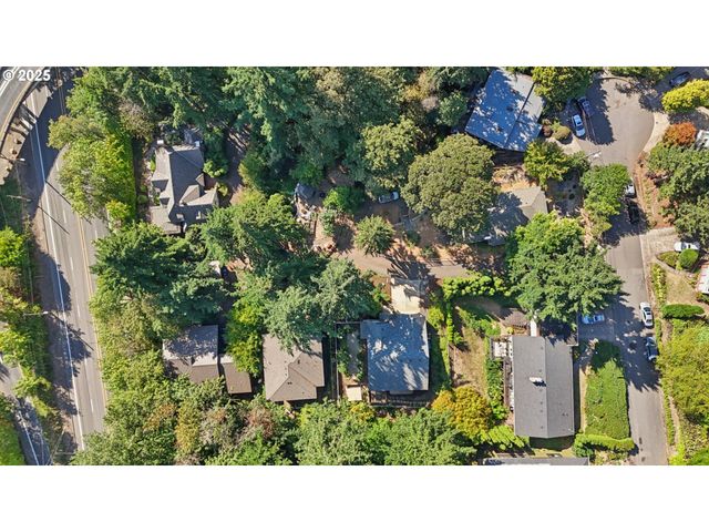 5862 Sw RALSTON Dr, Portland, OR 97239