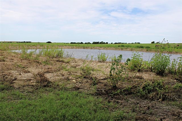 401 County Road 213, Cameron, TX 76520