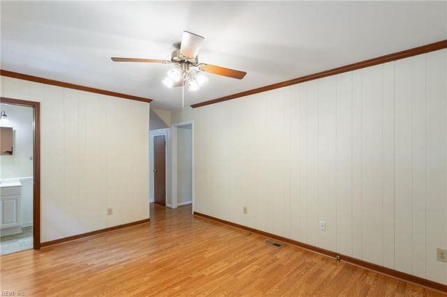 106 Rowe DR, Poquoson, VA 23662