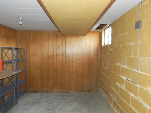 4495 Oxbow Road, Eau Claire, MI 49111