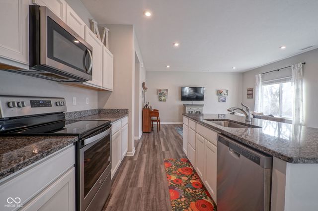 8596 Fawn Way, Mccordsville, IN 46055