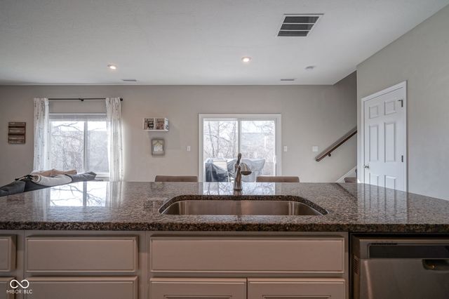 8596 Fawn Way, Mccordsville, IN 46055