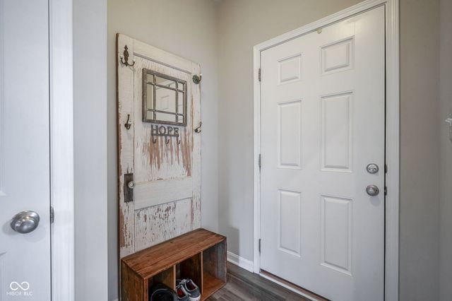 8596 Fawn Way, Mccordsville, IN 46055