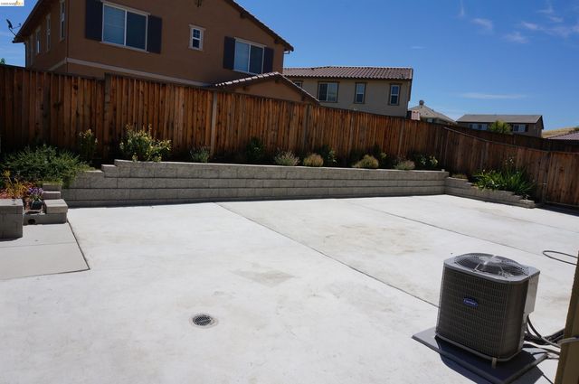 4494 Piper Ct, Antioch, CA 94531