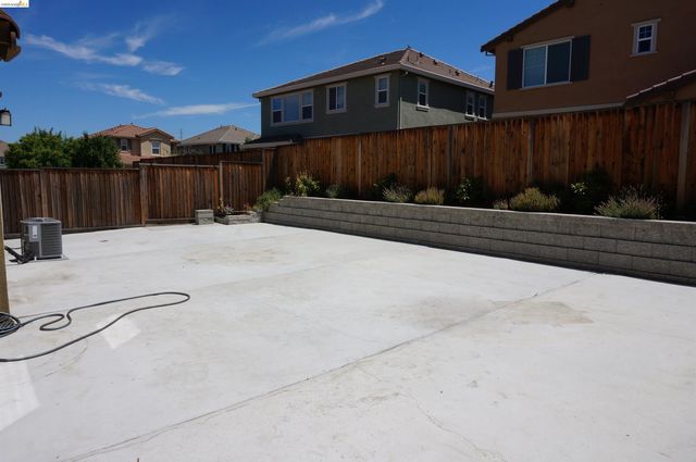 4494 Piper Ct, Antioch, CA 94531