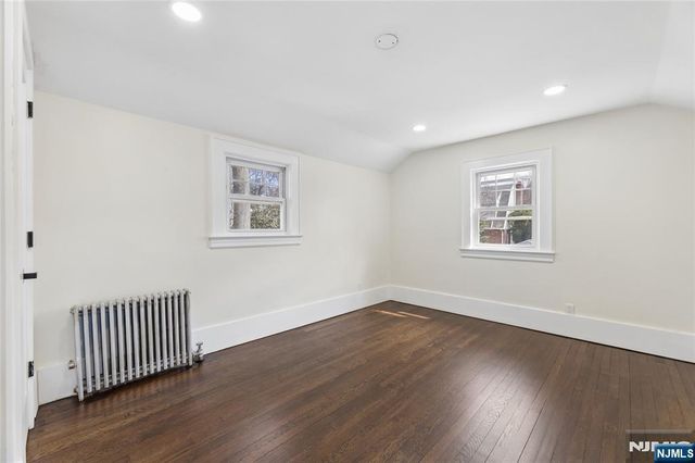 1087 Lambert Road, Teaneck, NJ 07666