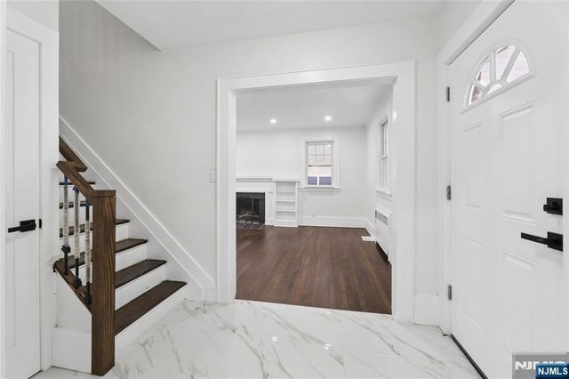 1087 Lambert Road, Teaneck, NJ 07666