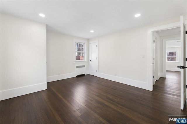 1087 Lambert Road, Teaneck, NJ 07666