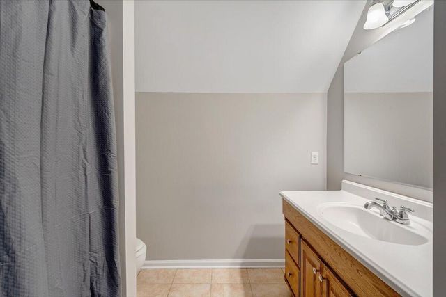 1157 Lakeland Pines DR, Moneta, VA 24121
