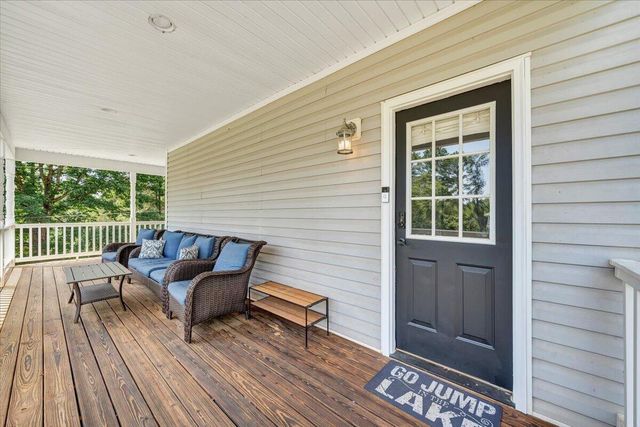 1157 Lakeland Pines DR, Moneta, VA 24121