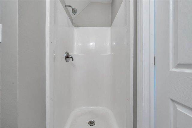 1157 Lakeland Pines DR, Moneta, VA 24121
