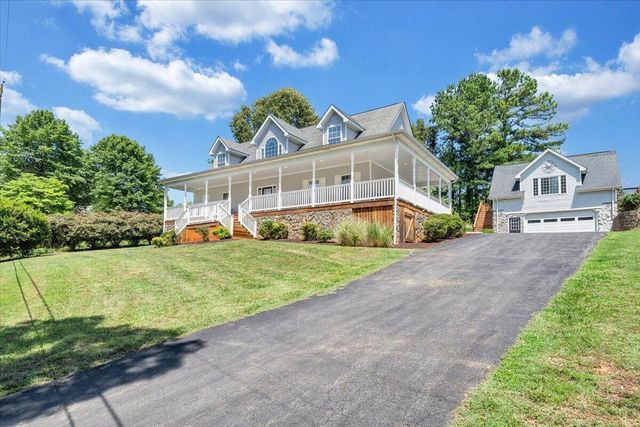 1157 Lakeland Pines DR, Moneta, VA 24121