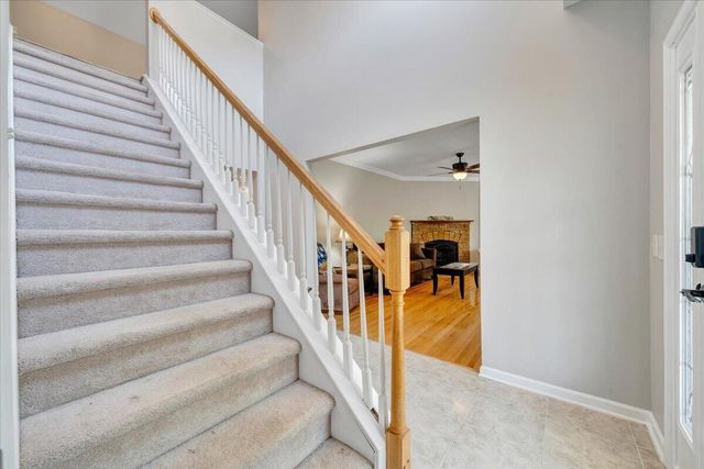 1157 Lakeland Pines DR, Moneta, VA 24121