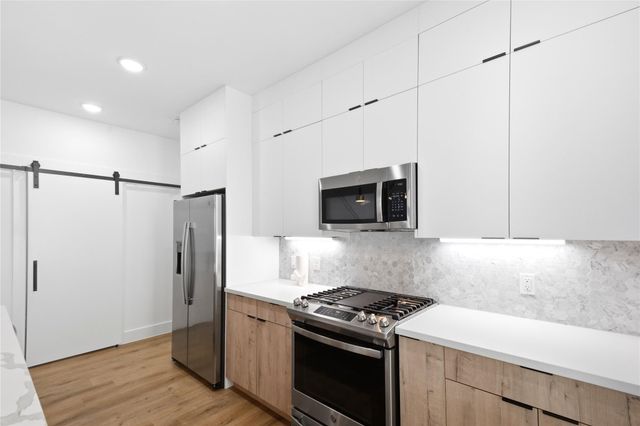 1307 Bayou Street B, Houston, TX 77020