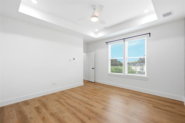 1307 Bayou Street B, Houston, TX 77020