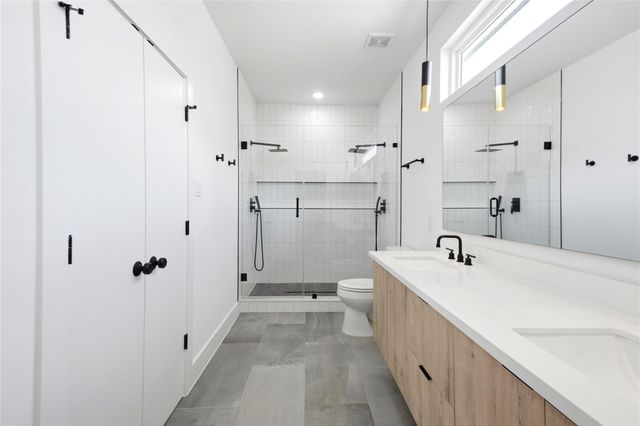 1307 Bayou Street B, Houston, TX 77020