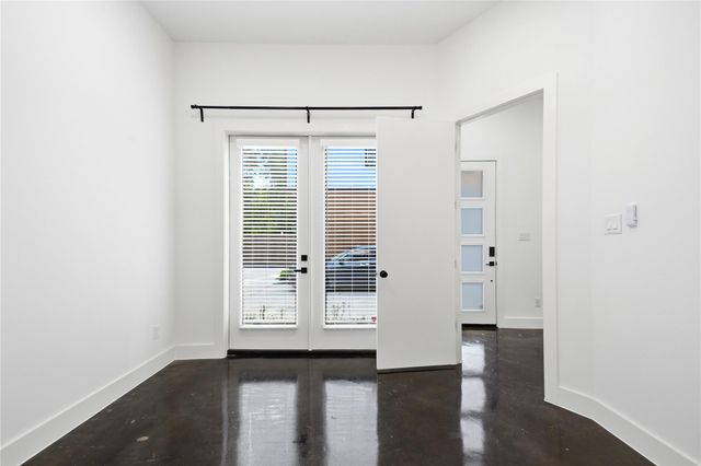 1307 Bayou Street B, Houston, TX 77020