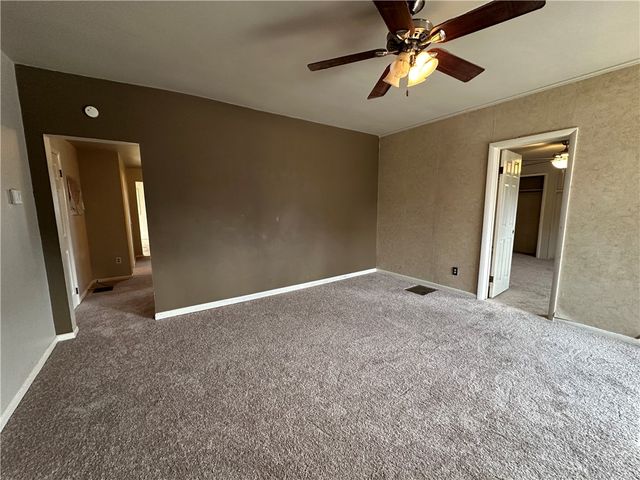 243 Pennsylvania Avenue, Rochester, PA 15074