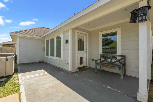 2328 Hagerman Road, Conroe, TX 77384