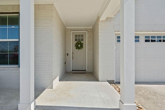 2328 Hagerman Road, Conroe, TX 77384